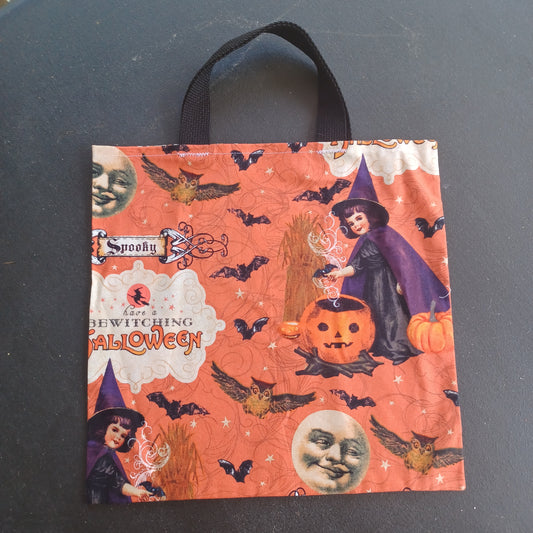 Cloth Trick or Treat Bags (Vintage Witch Pattern)